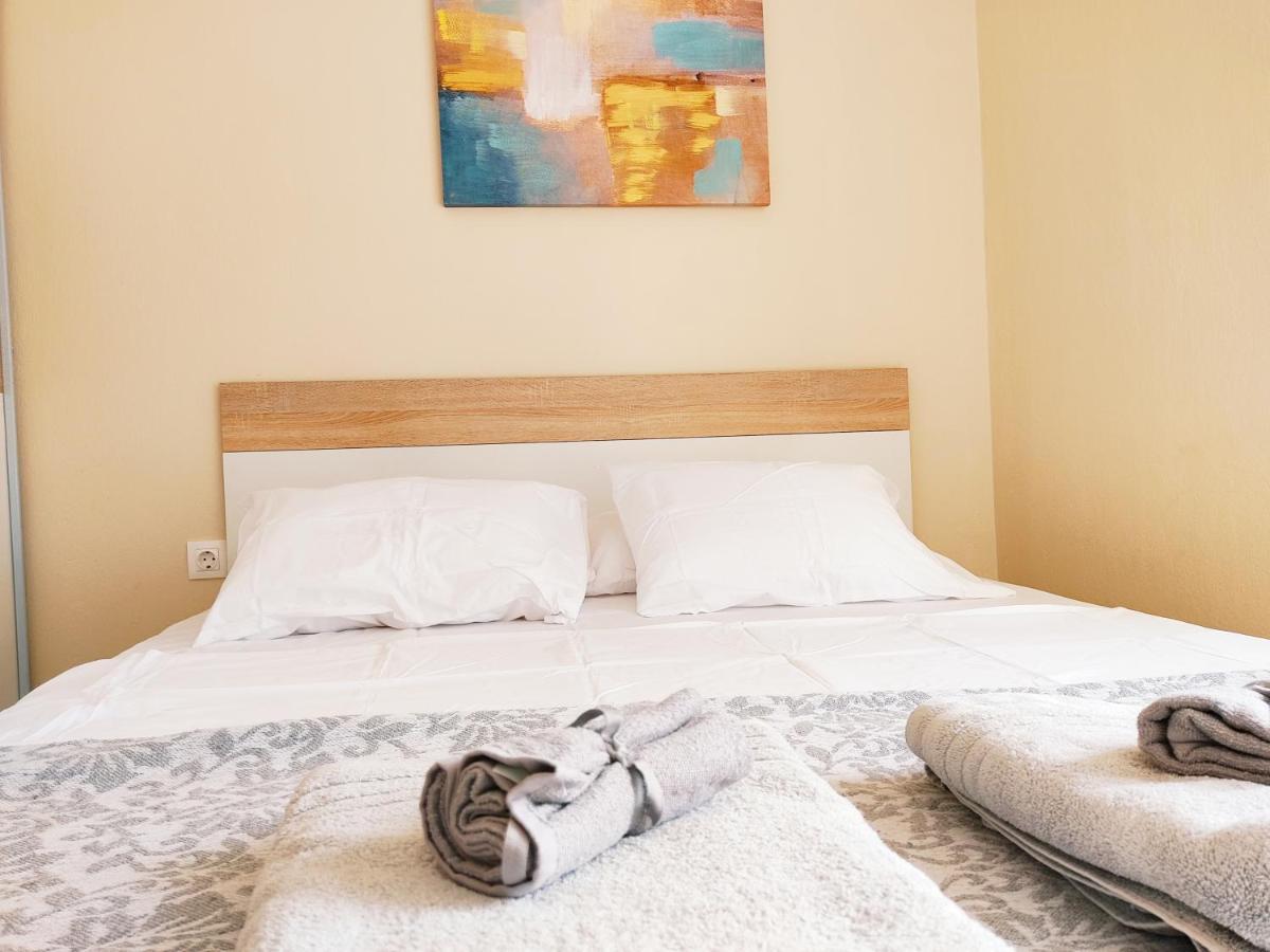 Golden Sky 3 Apartment Peraia  ภายนอก รูปภาพ